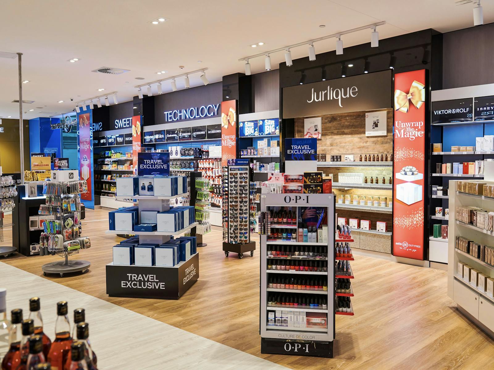 The duty free store at Avalon Airport.